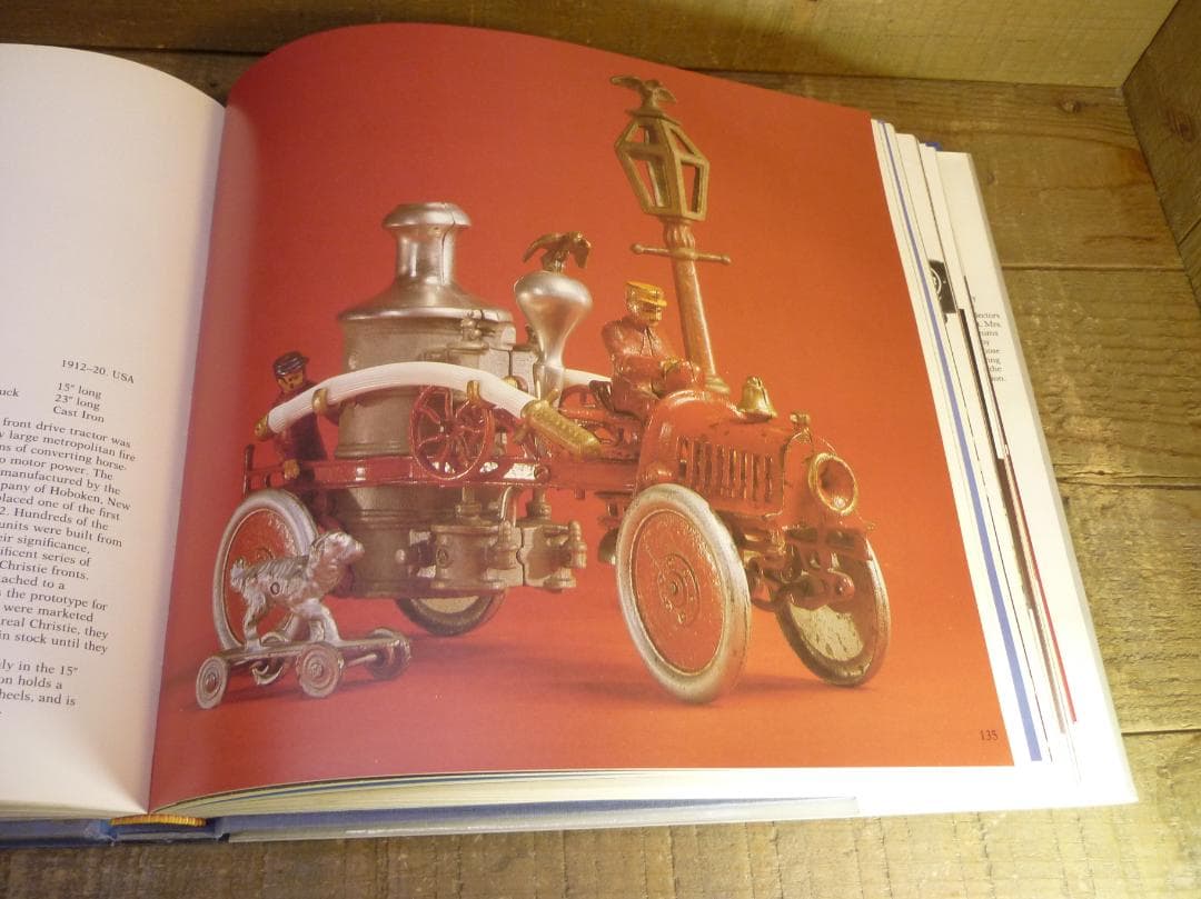 洋古書 AMERICAN TOY CARS & TRUCKS 1894-1942