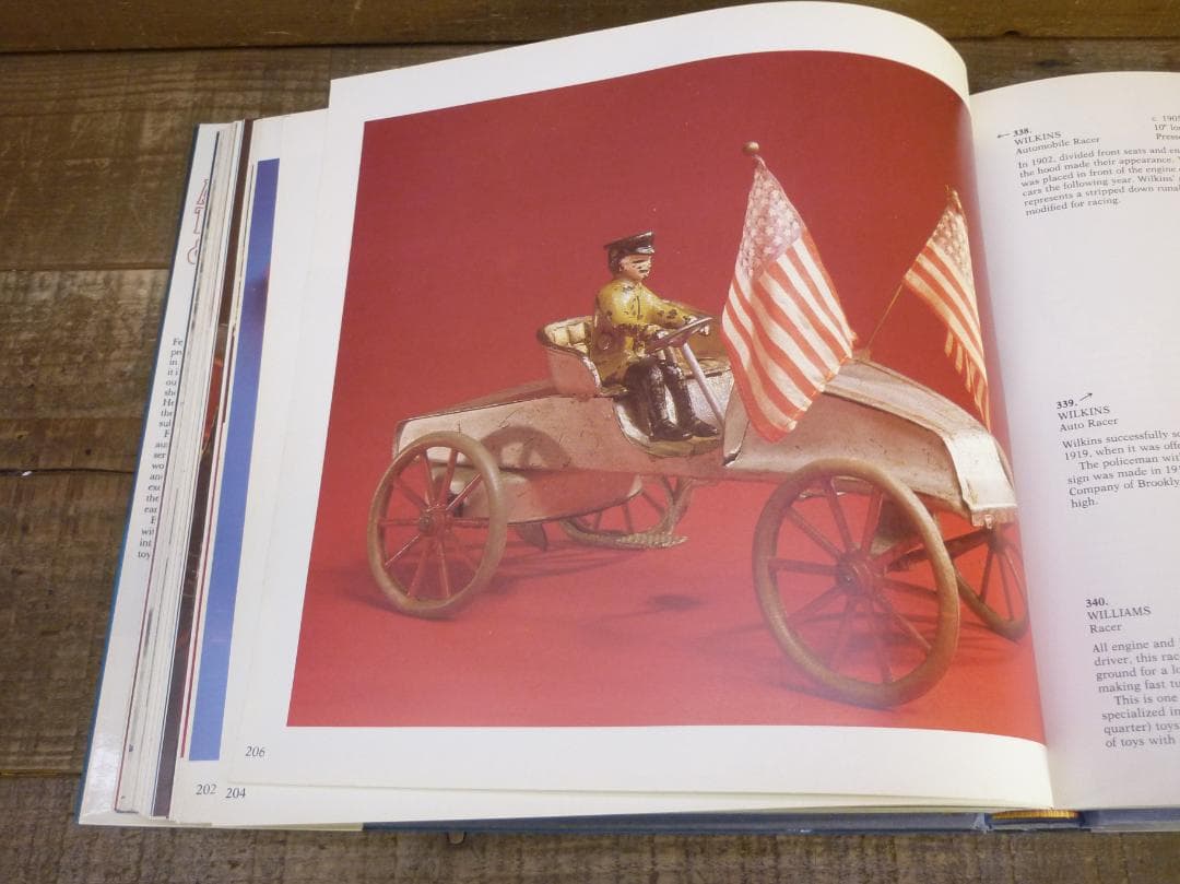 洋古書 AMERICAN TOY CARS & TRUCKS 1894-1942