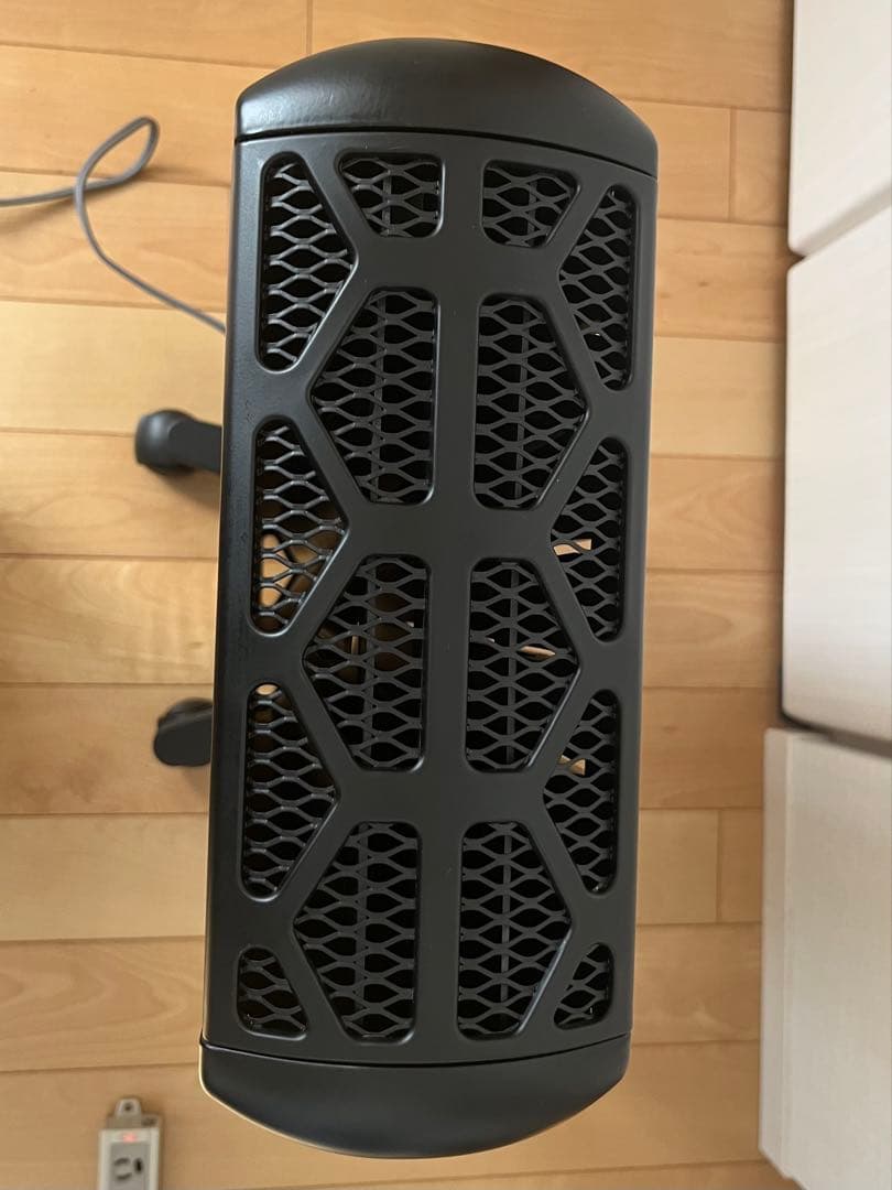 美品　DeLonghi ミニダイナミックヒーター MDHU09-PB