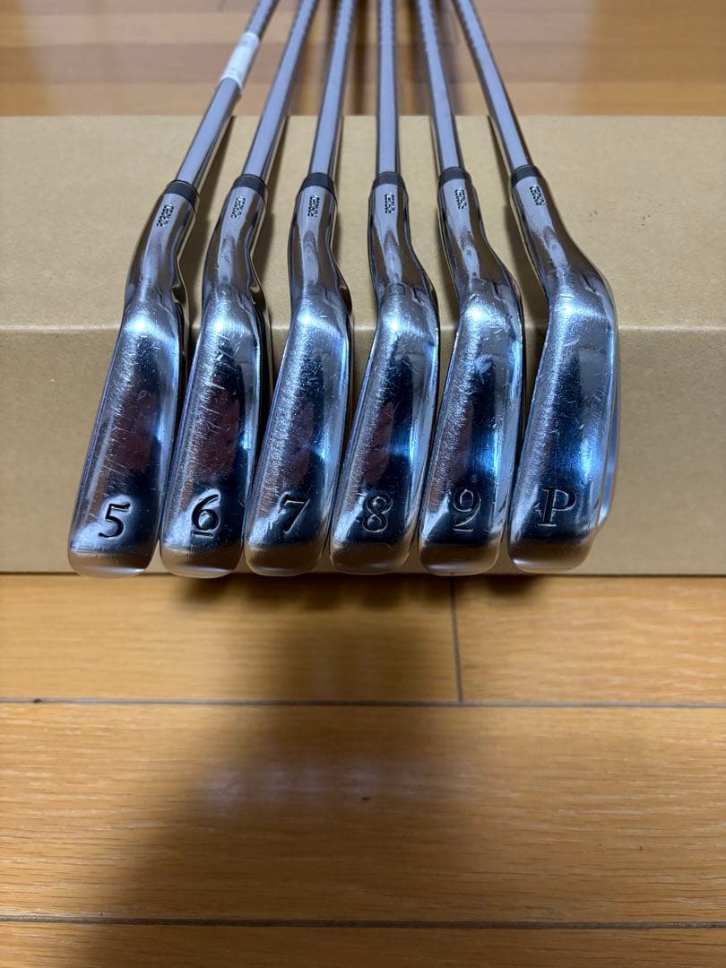 【美品】マグレガーNV-Fアイアンセット 5-9 P NS850R