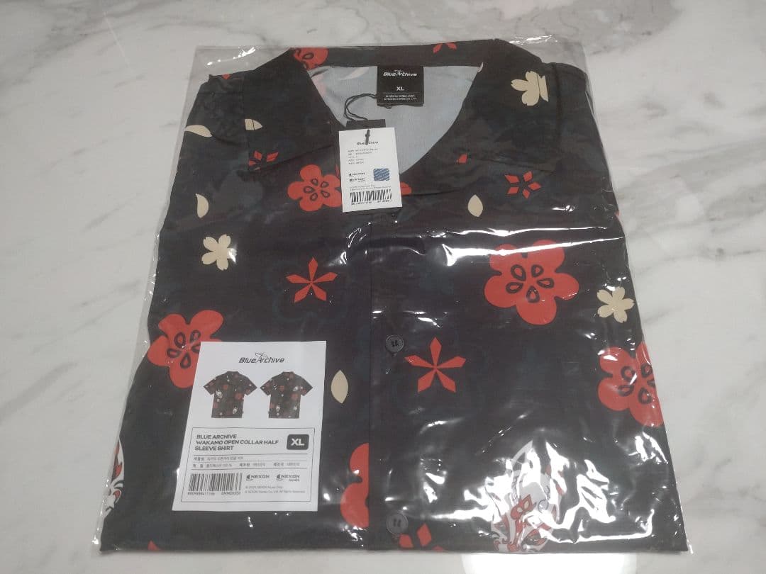 【韓国限定】ブルーアーカイブ 3.5周年記念公式MD【ワカモ】半袖シャツ