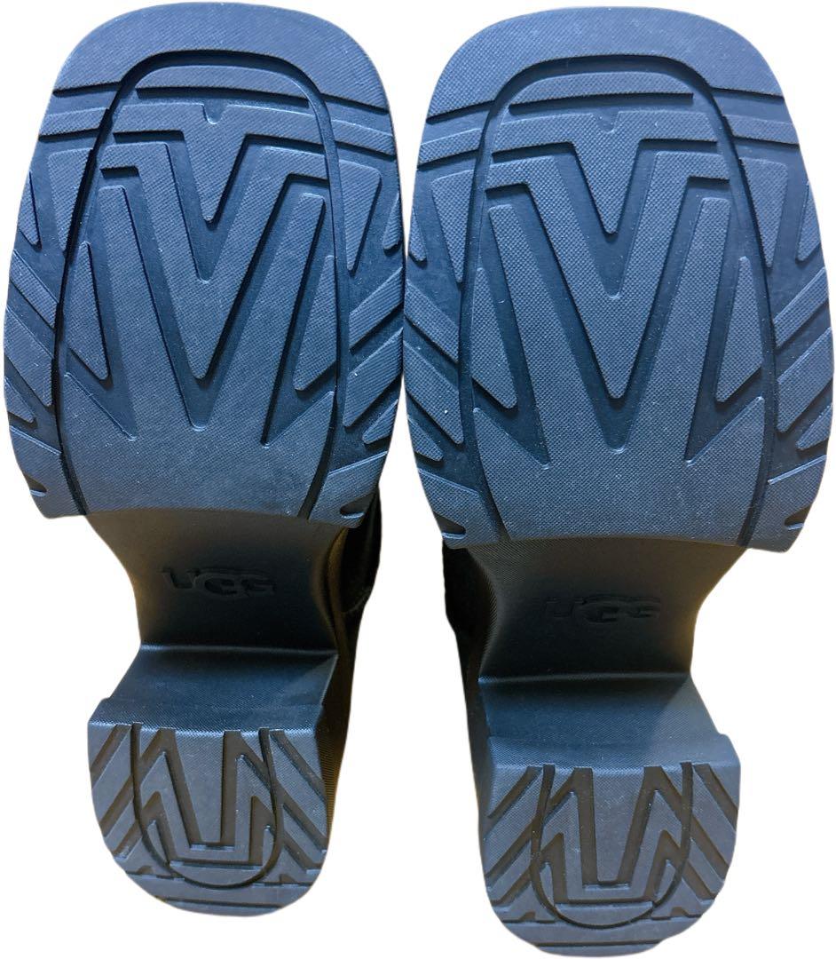 UGG WOMENS MOXY CHELSEA チェルシーブーツ　24cm