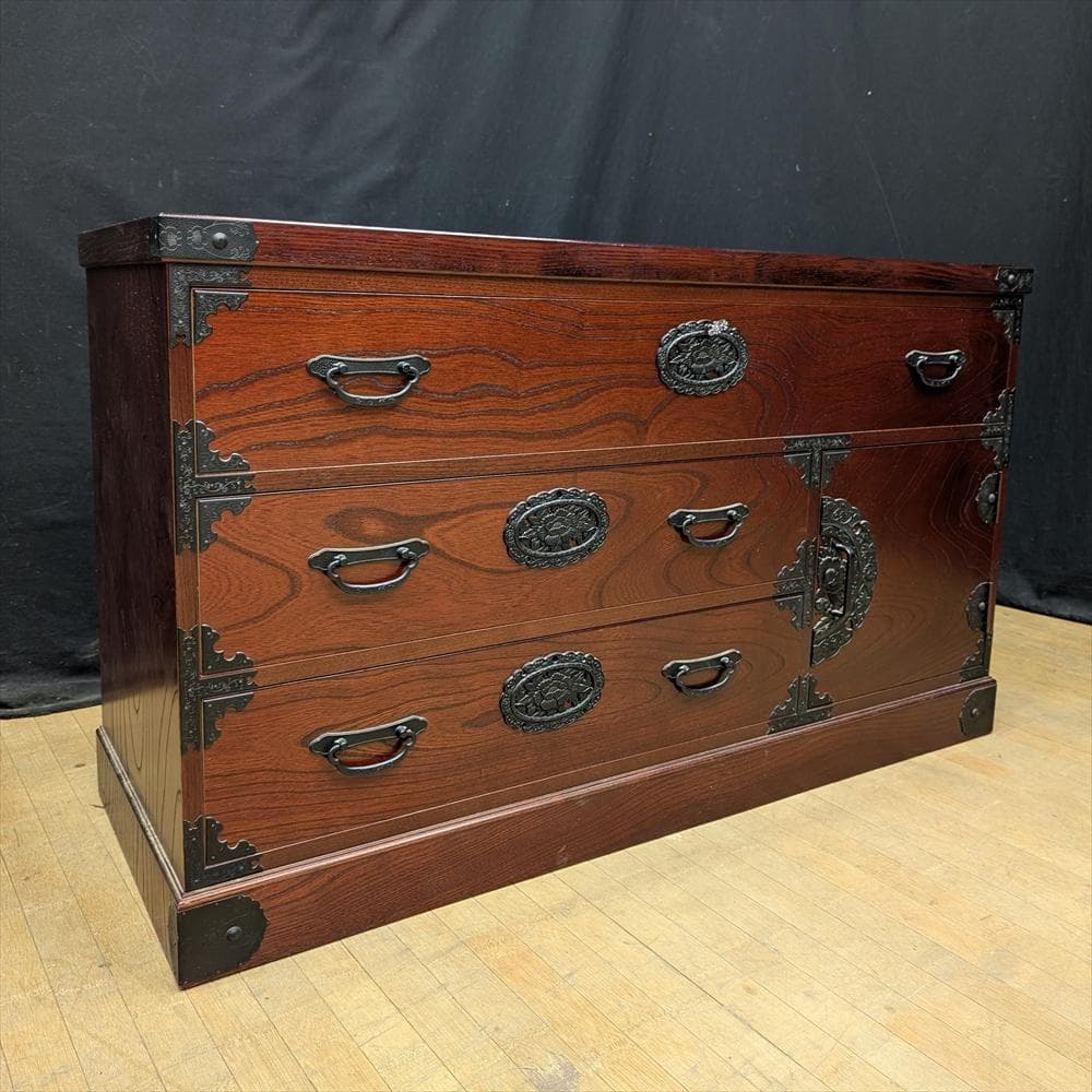 飛鳥工芸家具　欅 ケヤキ　欅箪笥　タンス　チェスト　引き出し　気密　蟻組　民藝