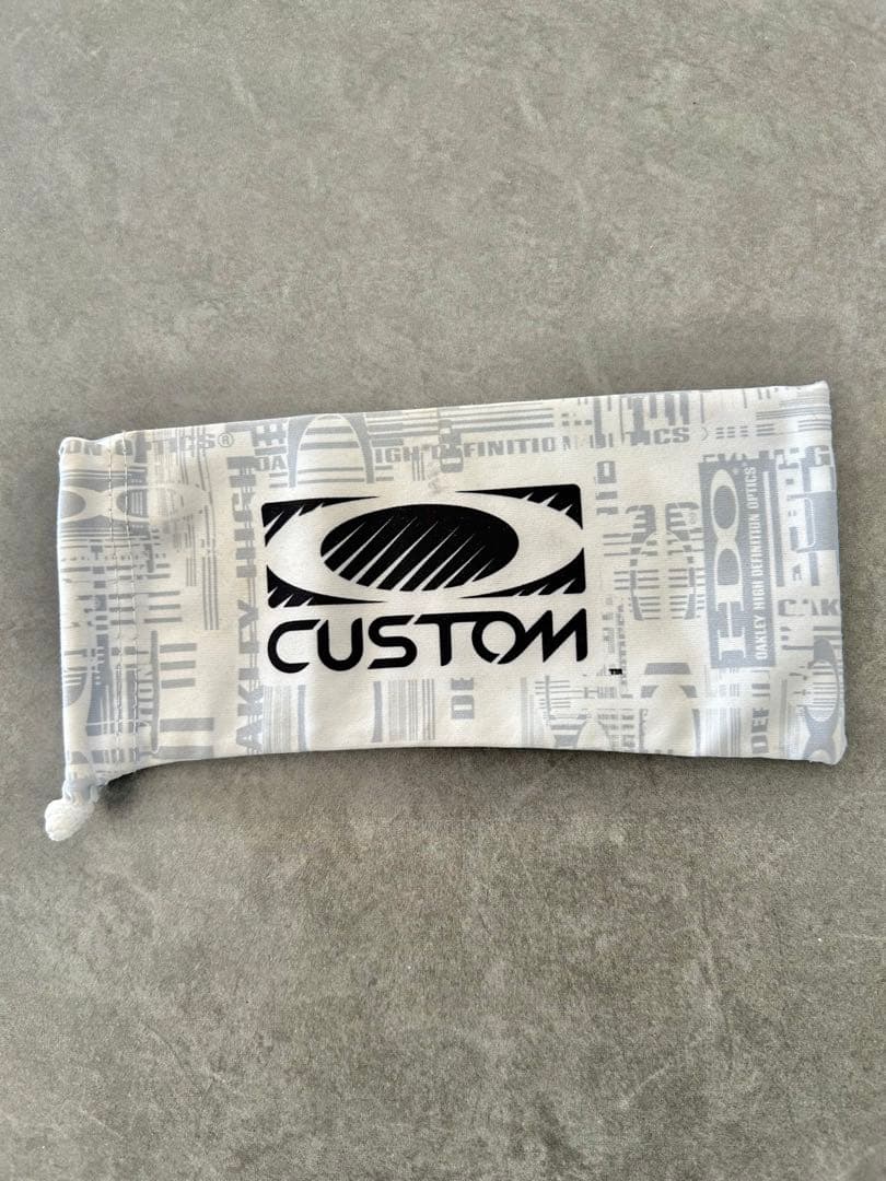 Oakley サングラス　FLAK 2.0