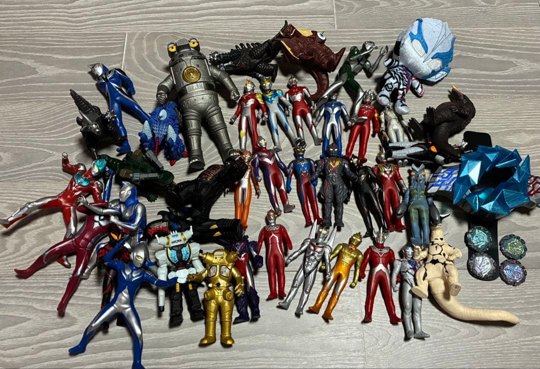 ウルトラマン 仮面ライダー おもちゃ まとめ売り