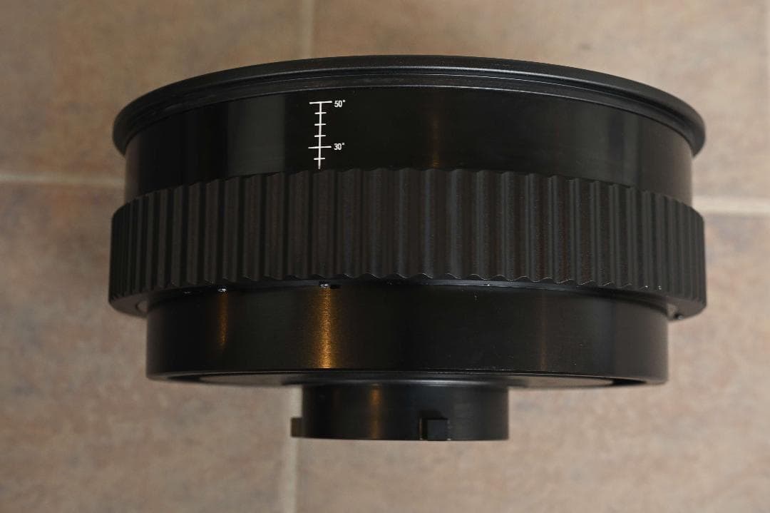 Prolycht Orion 675 FS フルスペクトルLEDライト+フレネル