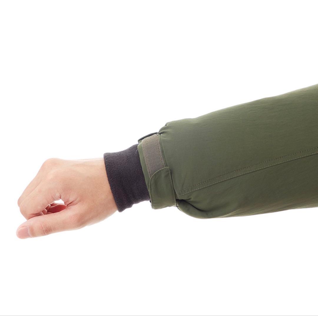 ひろ様、専用　ローガンダウン パーカ男女兼用 Mサイズ 黒　極美品