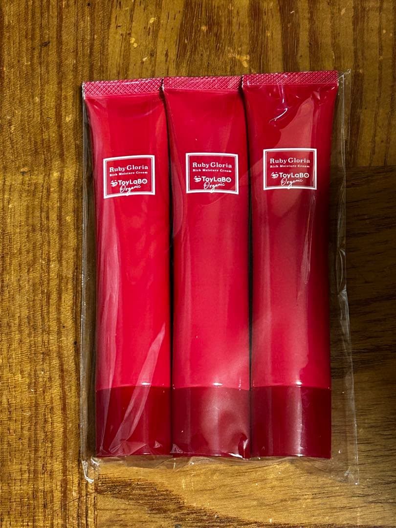 【新品未開封】ToyLaBO ルビーグロリア リッチモイスチュアクリーム 3本