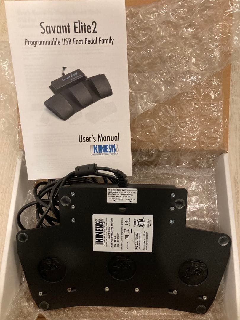 フットスイッチ トリプル　Kinesis Savant Elite2