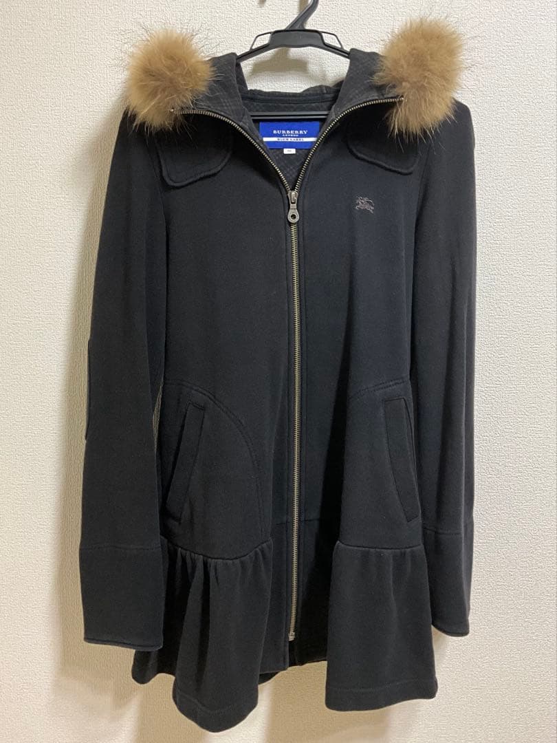 【BURBERRY BLUELABEL】リアルファー付ブラックフレアパーカー M