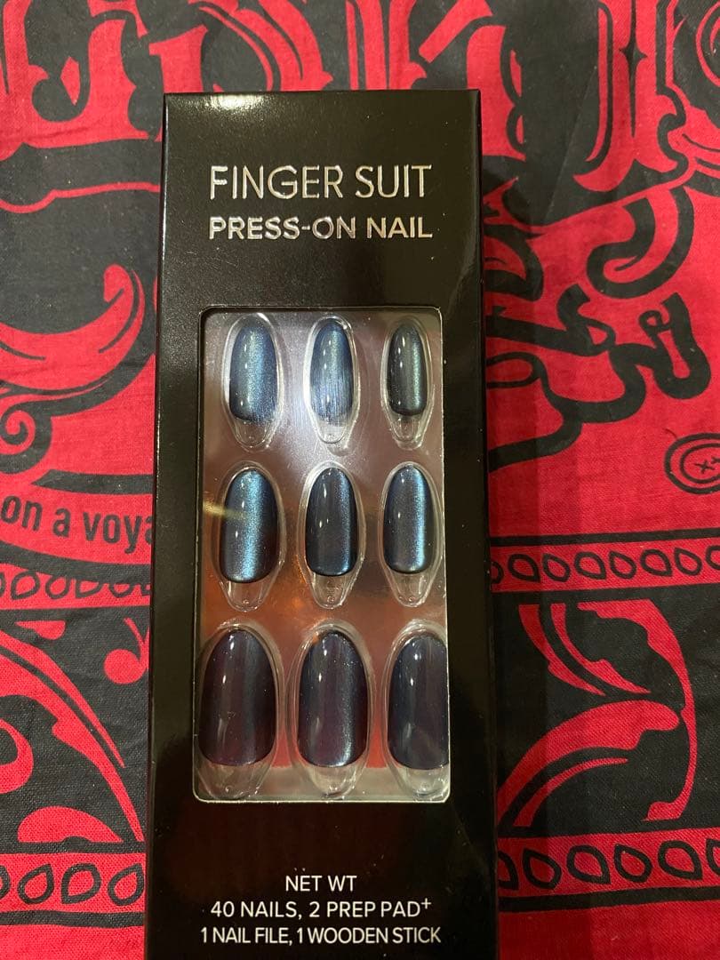 FINGER SUIT プレスオンネイル(グルー)１０種他２点