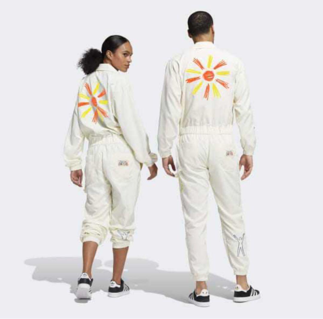 新品未使用　アディダス つなぎ ジャンプスーツ LOVE UNITES JUM