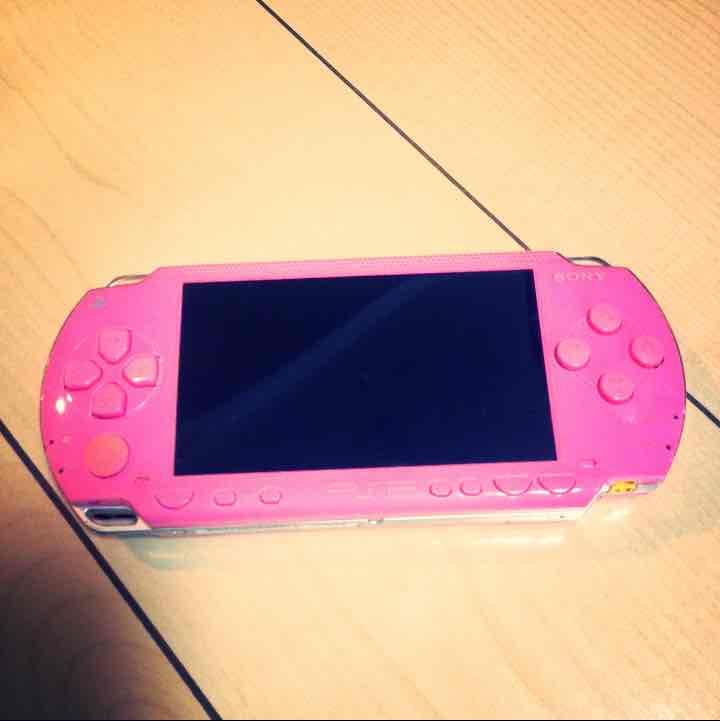 PSP本体 と 【龍が如く クロヒョウ新章】のセット！