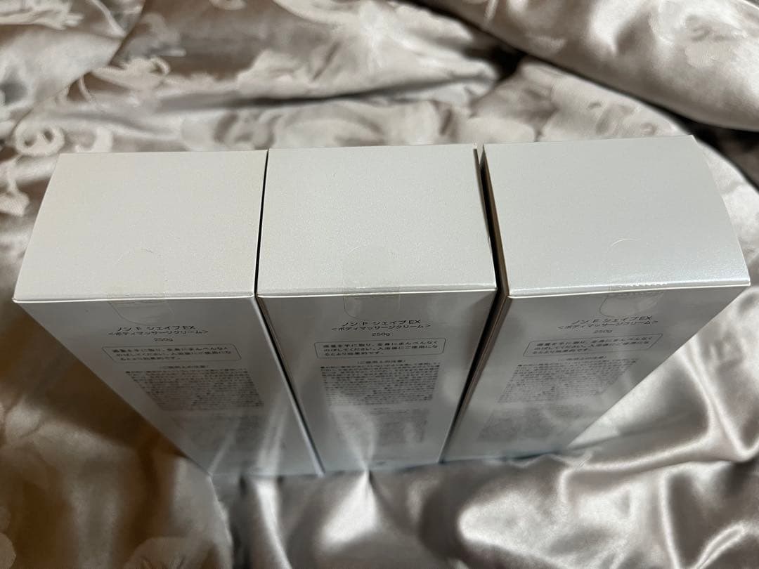 ノンエフシェイプ　3個セット