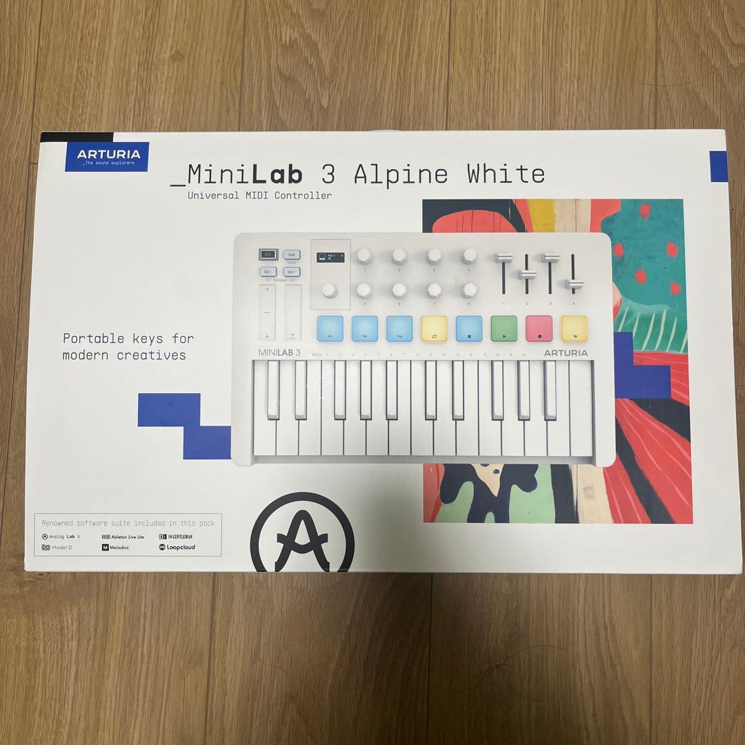 【限定：登録解除済】Arturia MiniLab 3 Alpine White