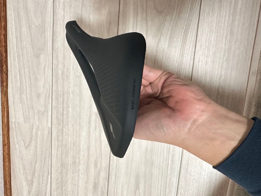 （未使用）Specialized Power サドル 155mm