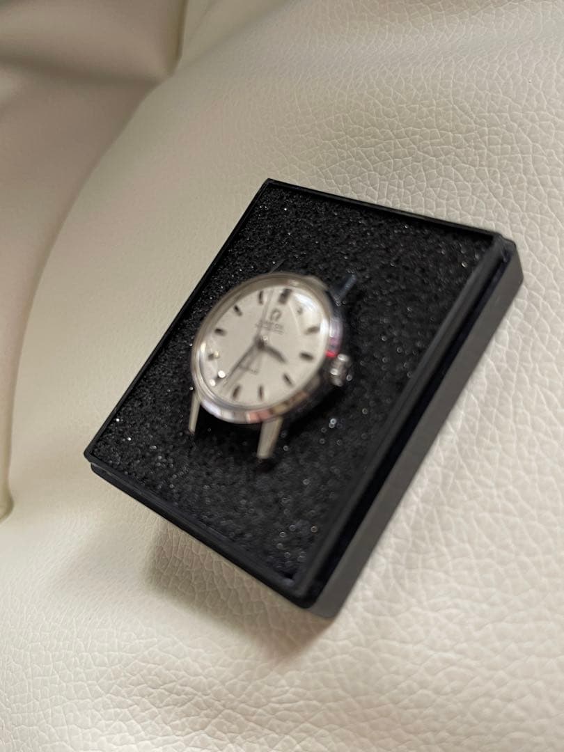 オメガ腕時計　ベルトなし