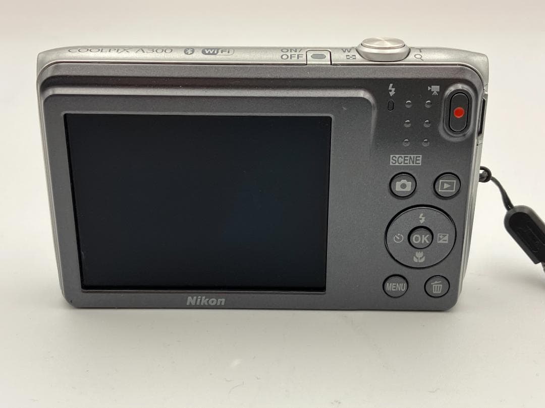 ジャンク品　Nikon Coolpix A300 コンパクトデジタルカメラ