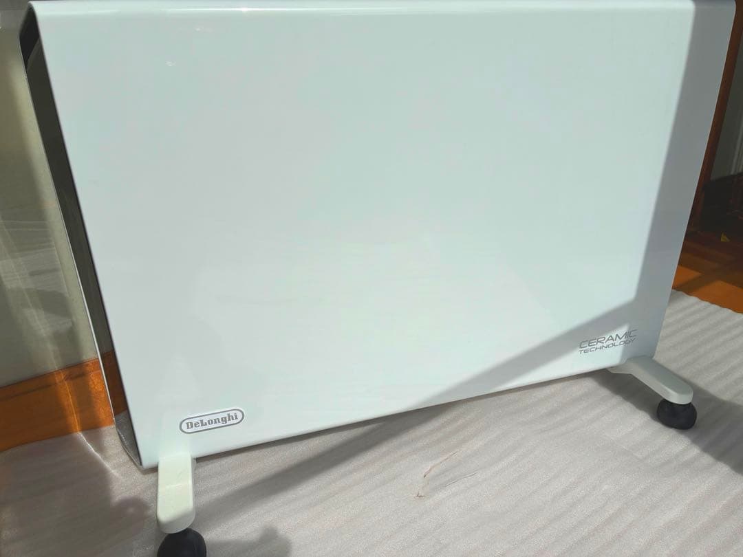 デロンギ HXJ60L12-WH 電気ヒーター 1200W