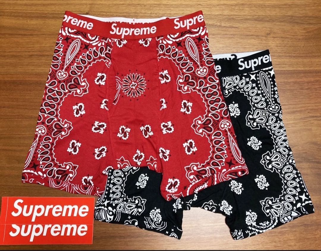 [新品]Supreme Hanes Bandana Boxer Briefs