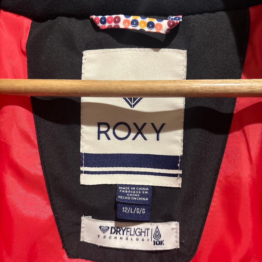 【美品】ROXY スキーウェアー　サイズ140〜150㎝　上下セット