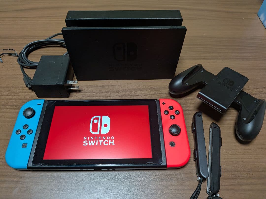 Nintendo Switch 本体 青/赤 付属品付き