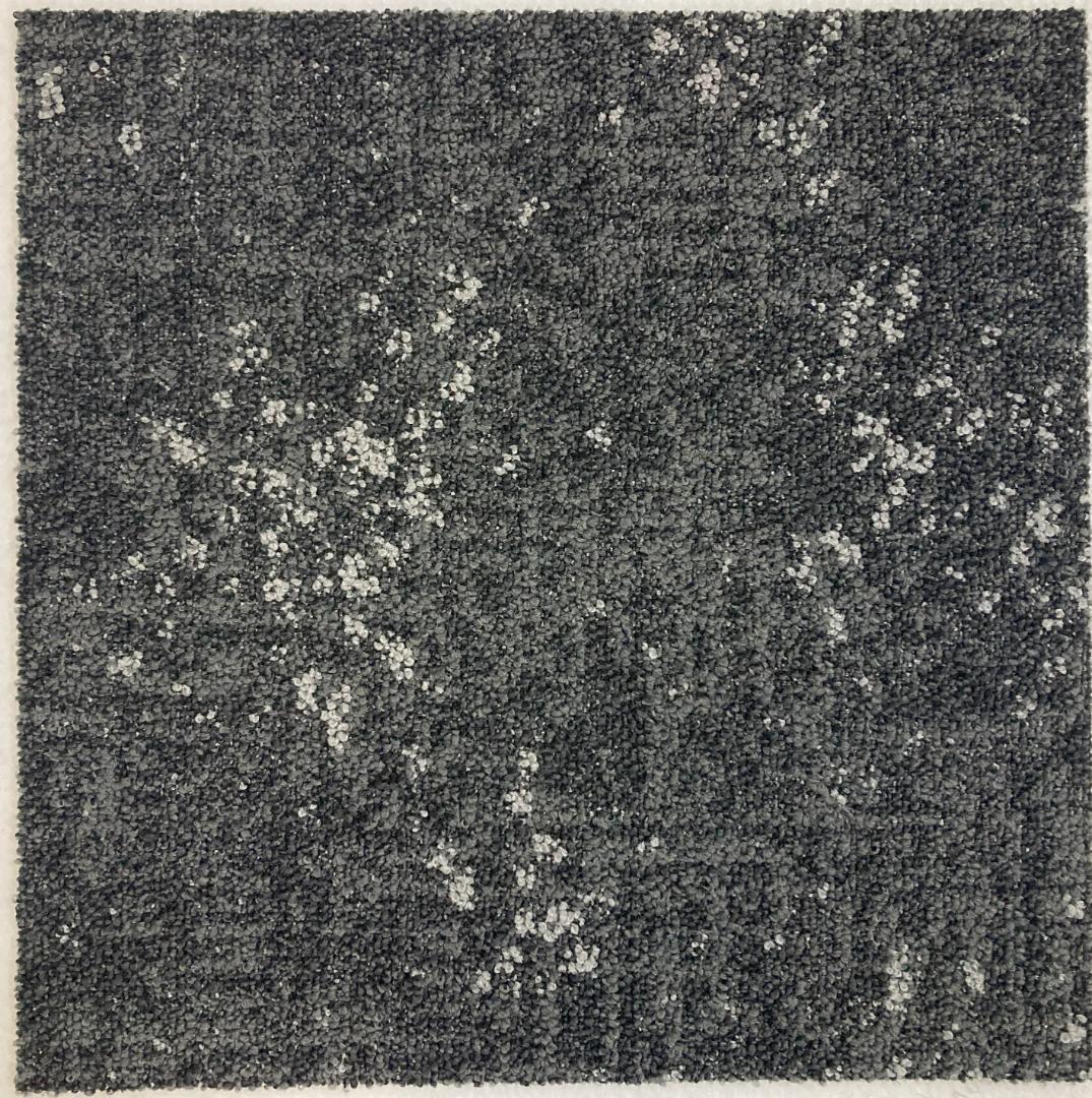 フルート　タイルカーペット　新品・未使用　国内メーカー　アウトレット