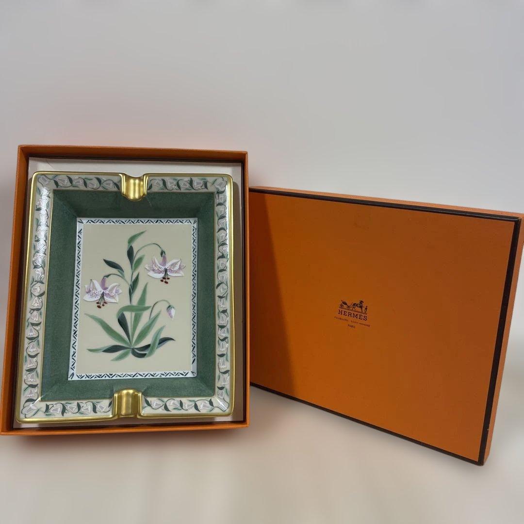 HERMES エルメス　アッシュトレイ　灰皿　金彩