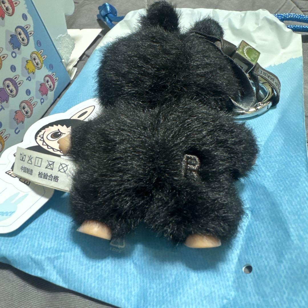 POPMART PIN FOR LOVE ぬいぐるみ ラブブ イニシャル　R r