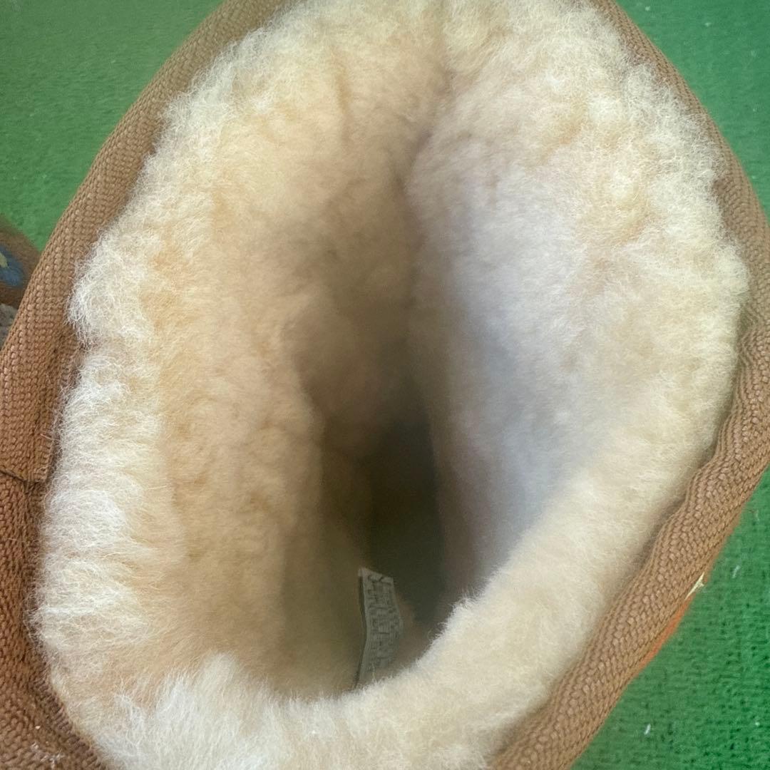 UGGブーツ刺繍花柄