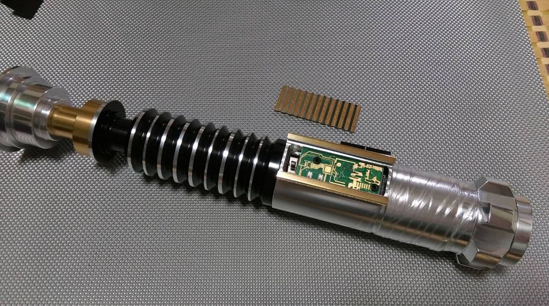 カスタムライトセーバー【LukeROTJ V1 Variant】XENO3新品