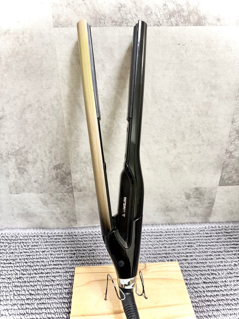 ヘアビューロン リュミエリーナ 4D Plus