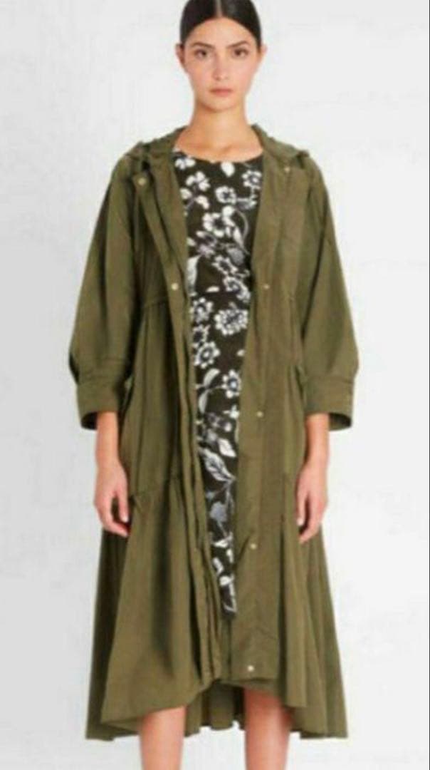 美品　マックスマーラ　ギャザー　モッズコート　　カーキ　38 スプリングコート