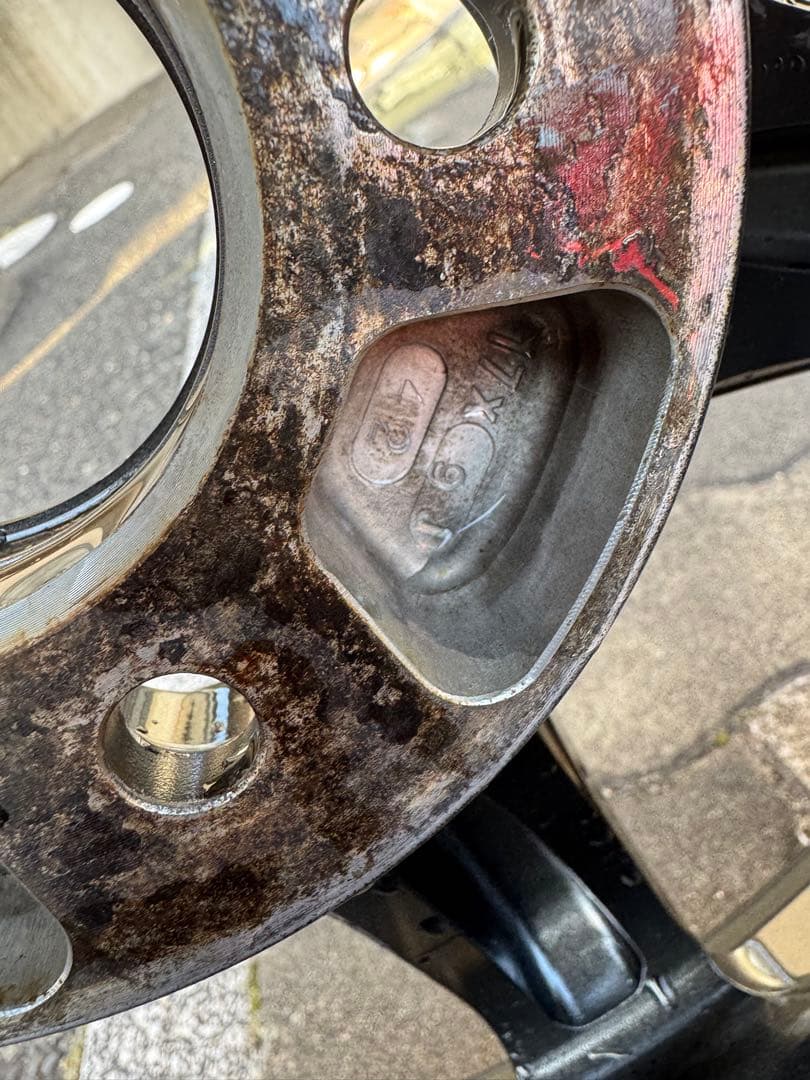 TE37 SAGA S-plus 17インチ