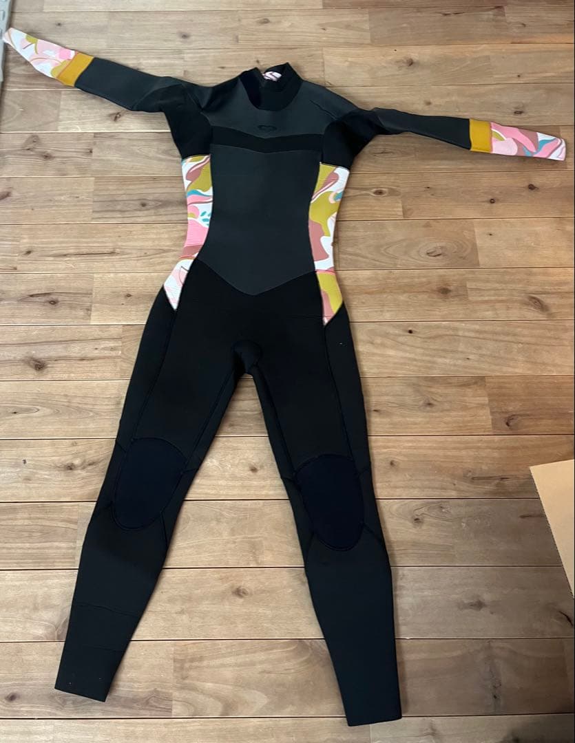 再値下げ　ROXY ロキシー　セミドライ　4/3㍉　レディース　L