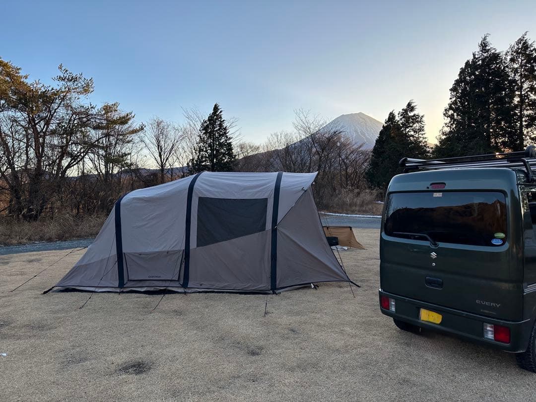 ケシュアエアテント　ドーム型　ベージュ