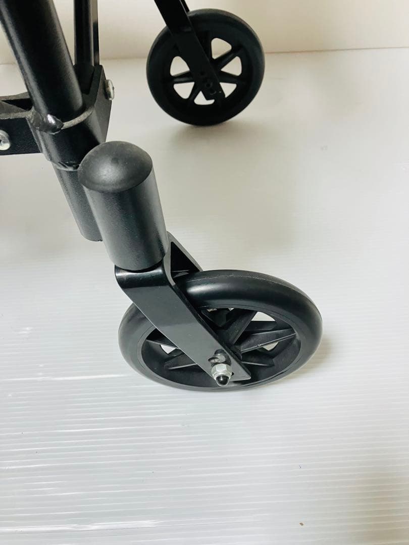 ユーキ・トレーディング ハンディライトプラス HLP09020