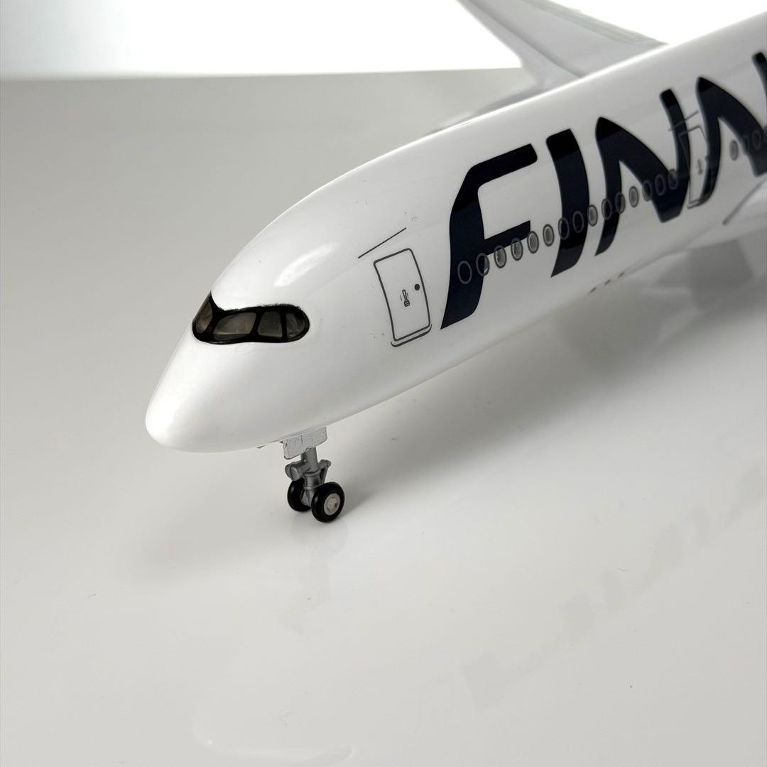FINNAIR フィンエアー フィンランド航空 飛行機　モデル 模型 スタンド