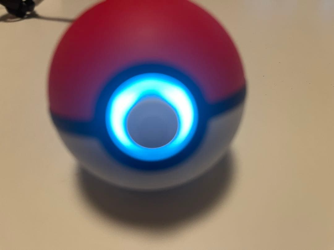 モンスターボールプラス　ミュウ入り　箱付き　保証書つき