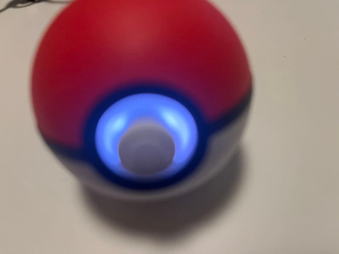 モンスターボールプラス　ミュウ入り　箱付き　保証書つき