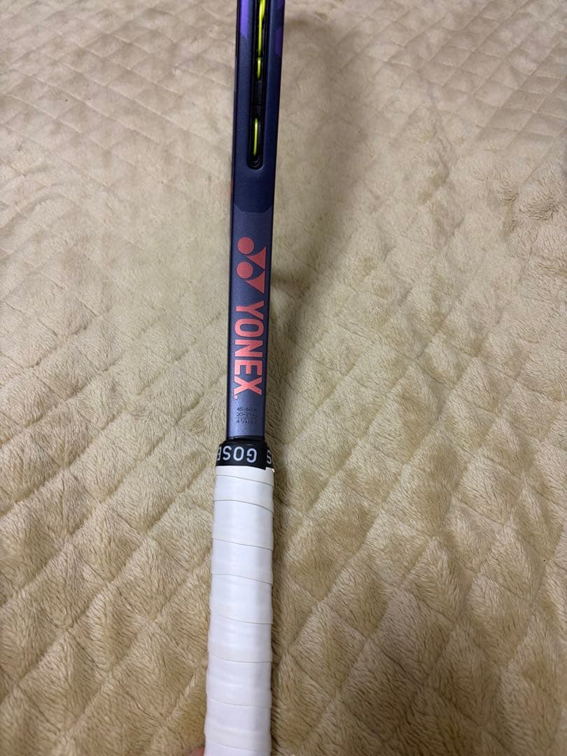 YONEX テニスラケットPERCEPT100 2025年モデル