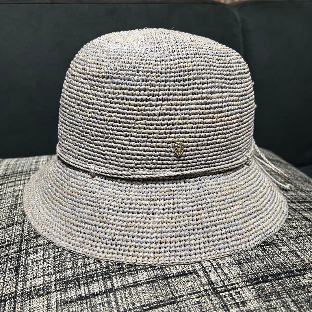 HELEN KAMINSKI グレー