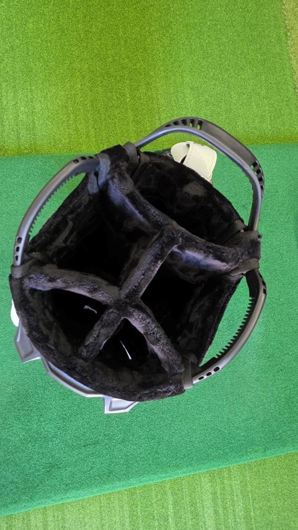 Arch スタンド型キャディバッグ ホワイト