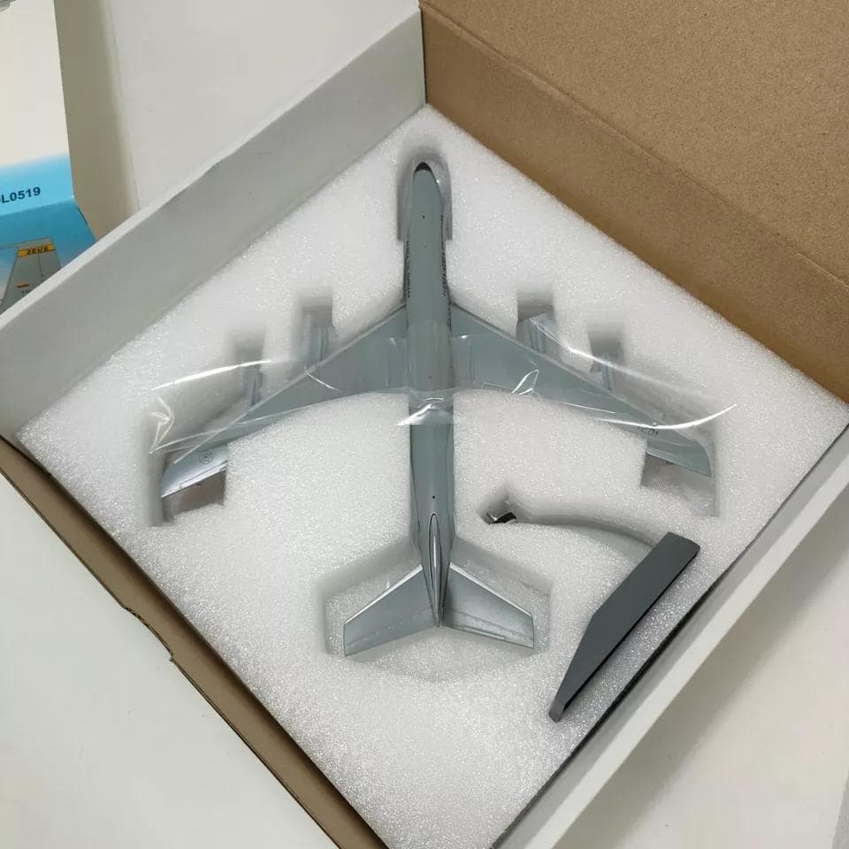 航空機・ヘリコプター INFLIGHT200 FUERZA AEREA 707-300