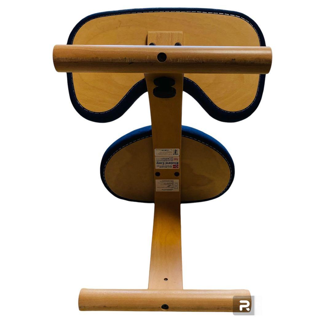 balans Easyブルー　 姿勢矯正クッション