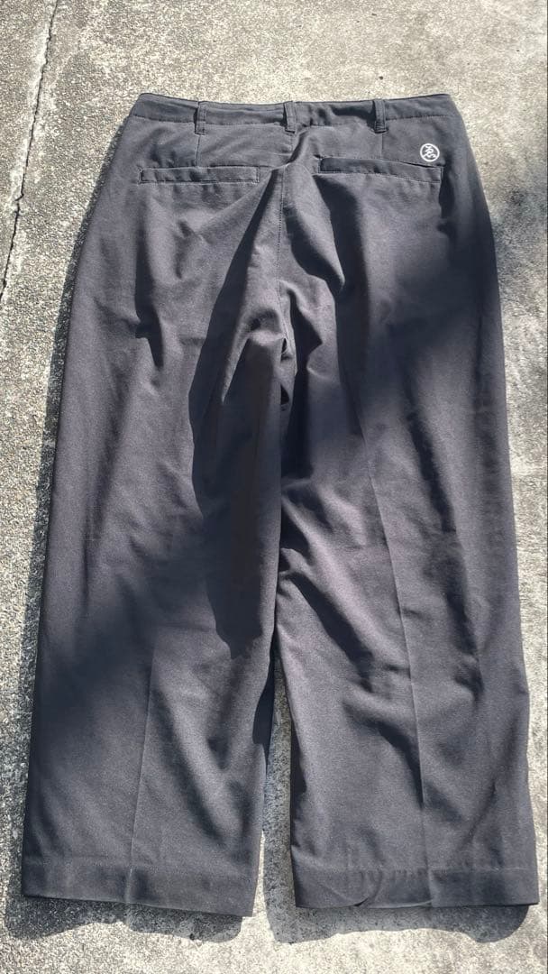 Evisen 黒 スラックス Lサイズ