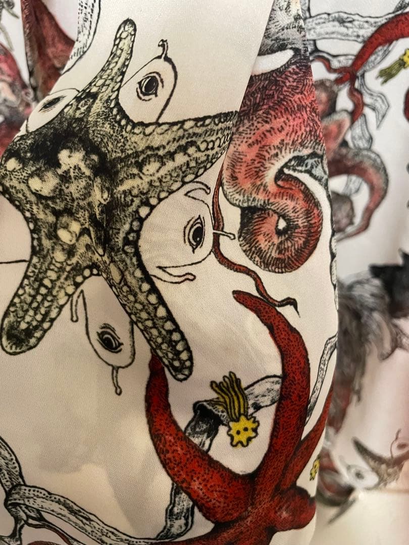 ボリス雑貨店　海のブラウス　ヒグチユウコ