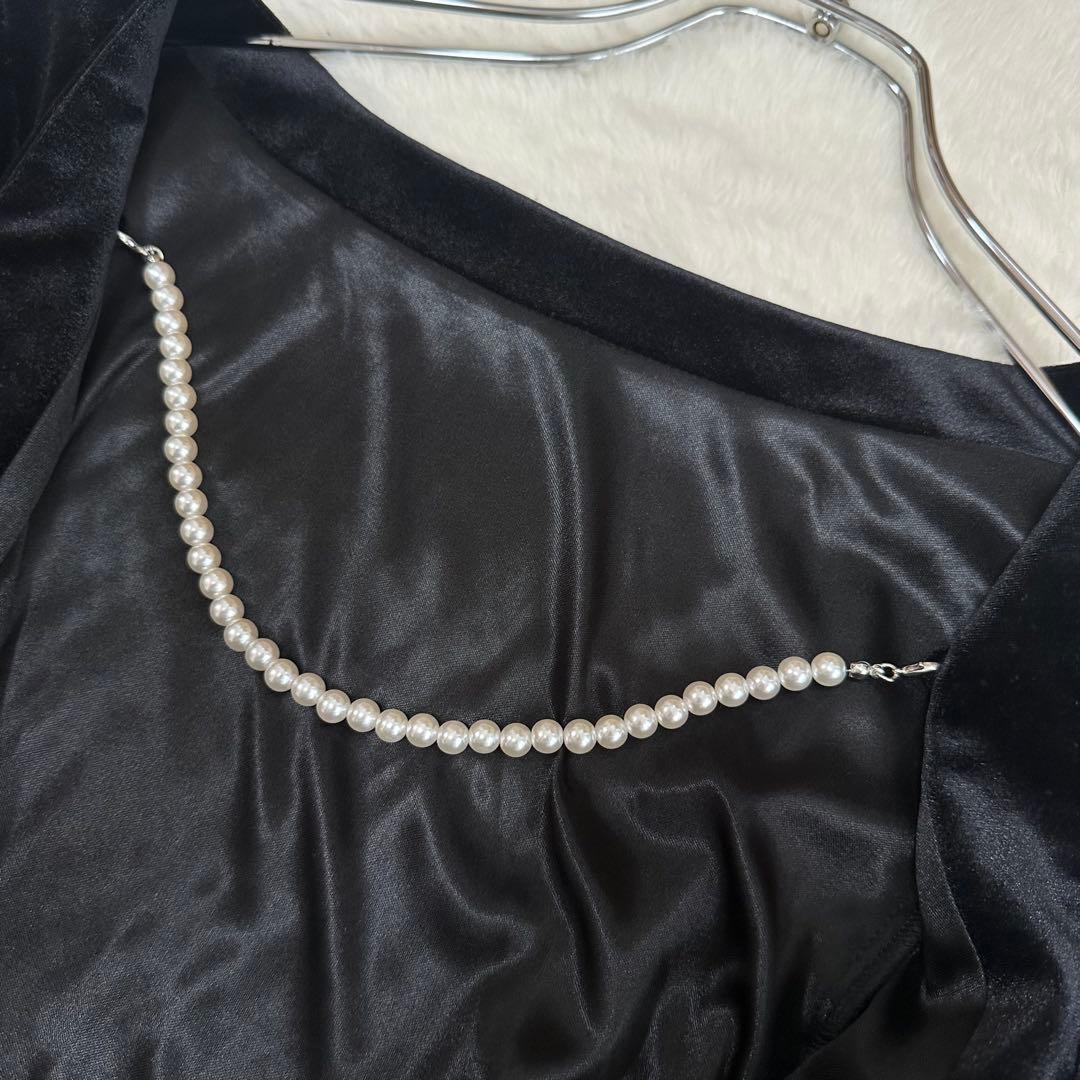 25AW 極美品✨Ameri アメリ バックオープン パール ベロアドレス S