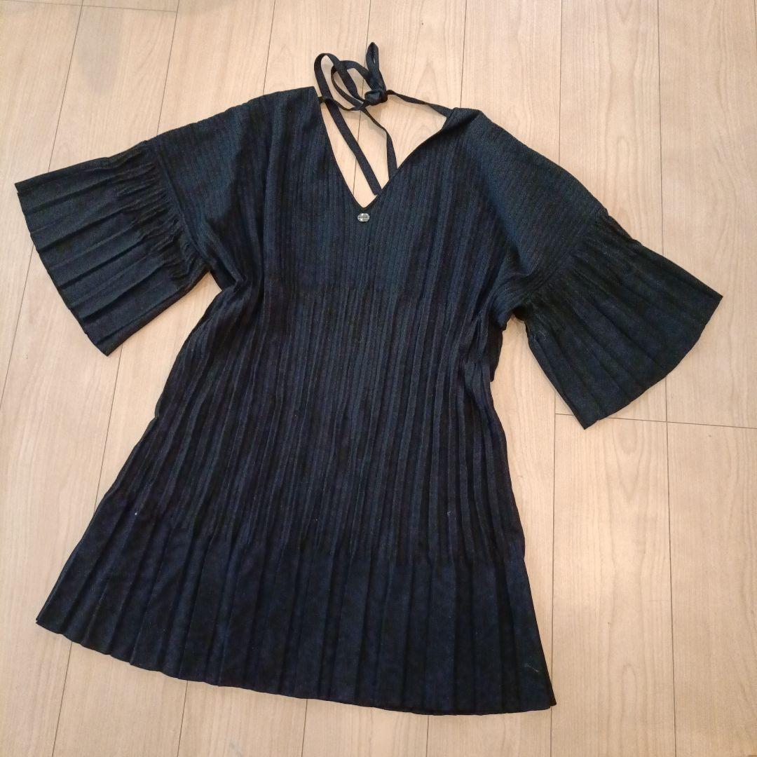 CHANEL 黒 プリーツ 半袖ワンピース 36