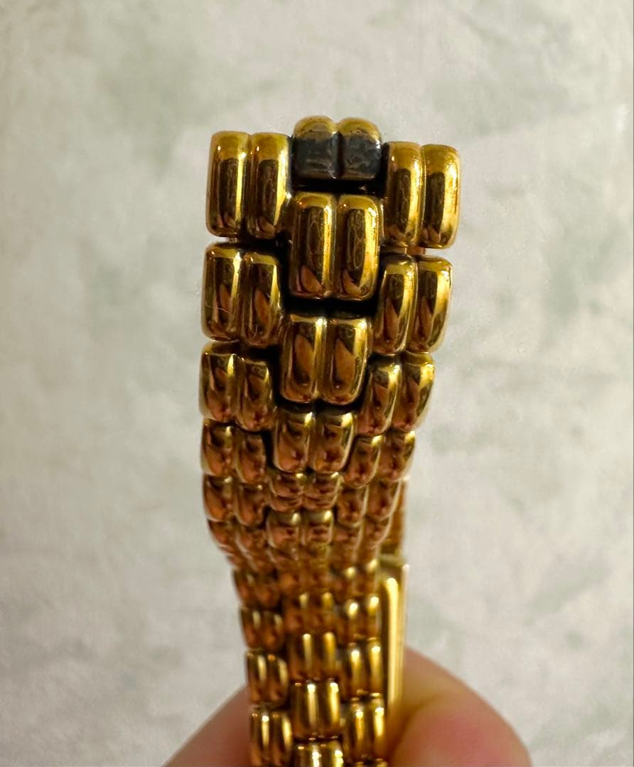 FENDI ゴールド ブレスレット時計